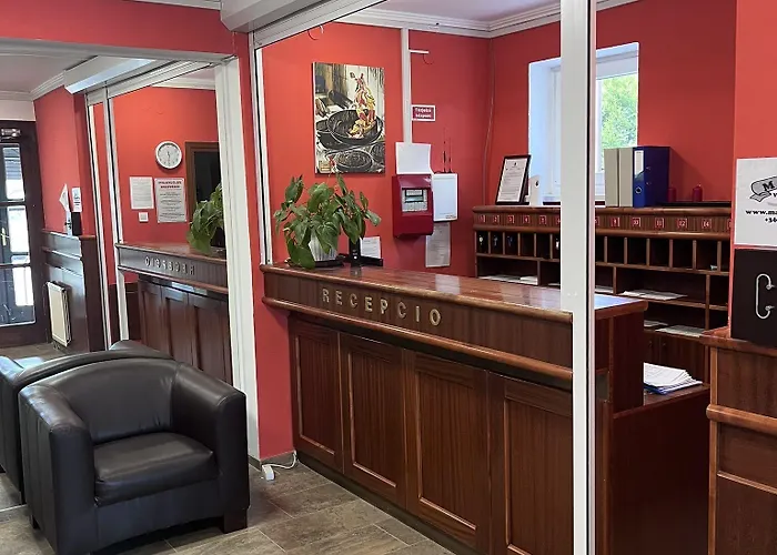 Majus 1 Vendeghaz -