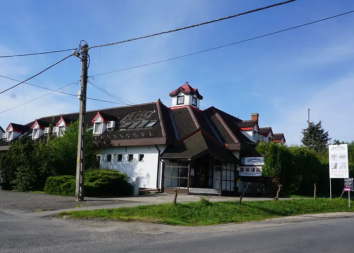 Majus 1 Vendeghaz -